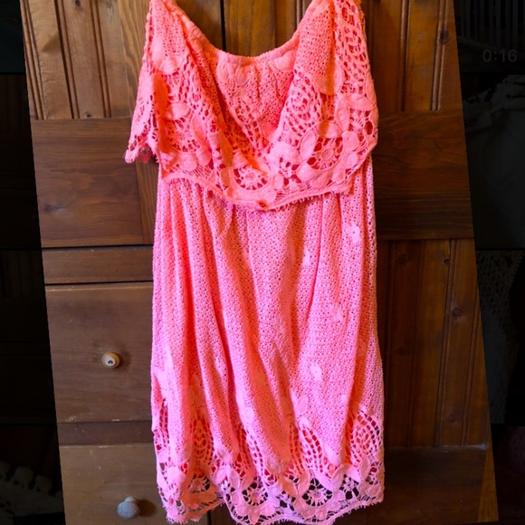 Dress - Picture 1 of 2